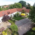 Cesky Statek Casa de hóspedes 3*