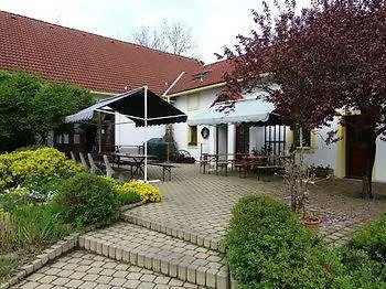 Guest house Cesky Statek 3*