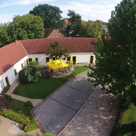 český Statek 3*