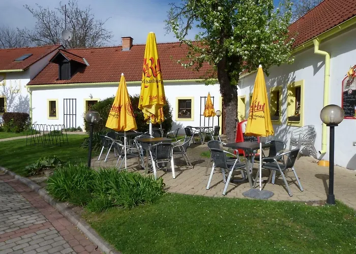 Cesky Statek 3*